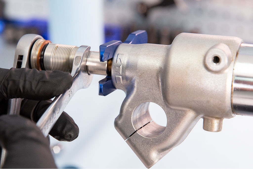 Motion Pro Damping Rod Holder