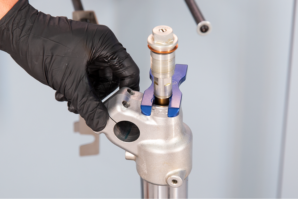 Motion Pro Damping Rod Holder